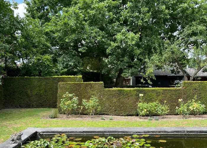 Bed and Breakfast Ann's De Heiligenberg 3*